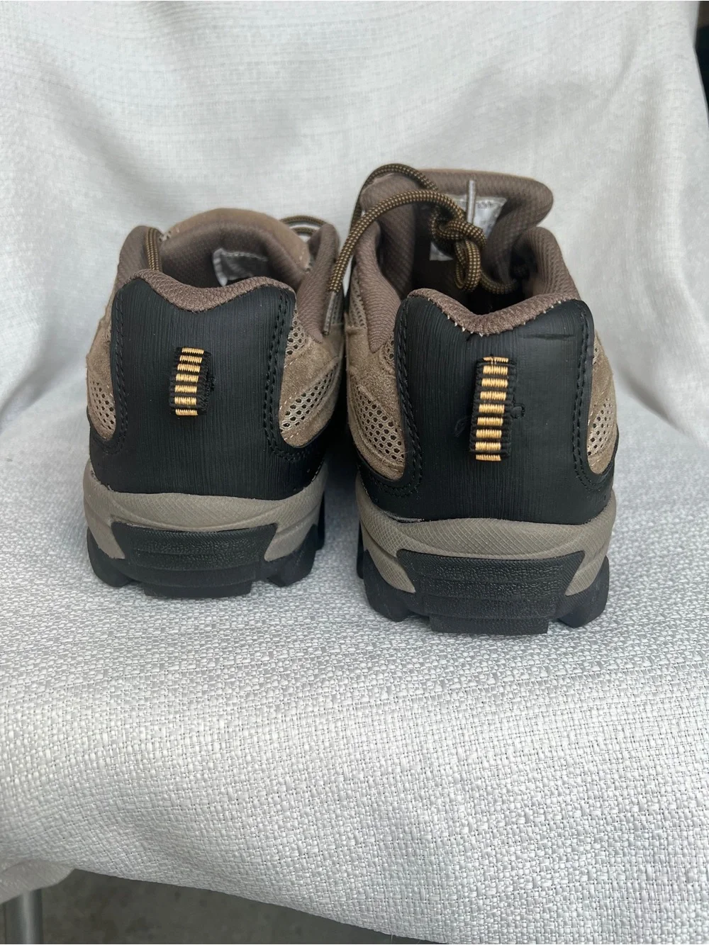 OZARK TRAIL Men's Brown Hiking Shoes
